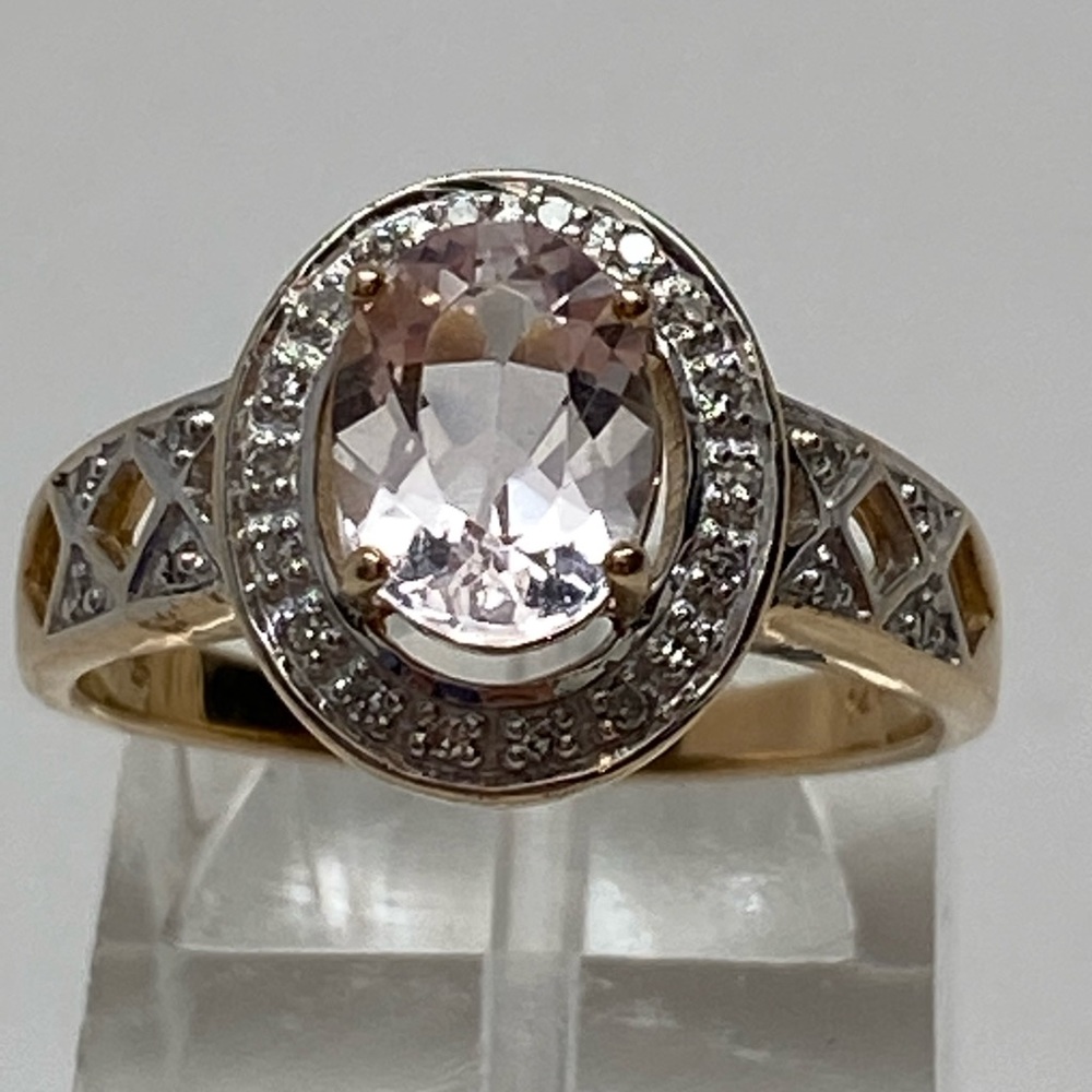 14K Yellow Gold Natural Oval Shape Morganite and Diamond Pave Ring Size 7.25